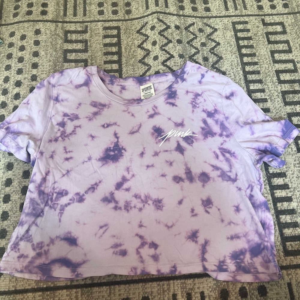 Pink size large purple tie die shirt